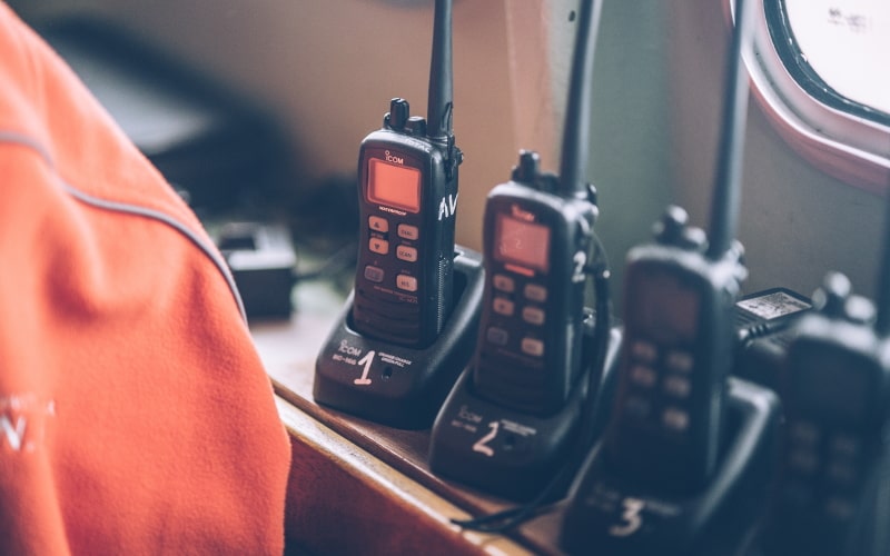 How To Choose the Right Walkie-talkie: Top 5 Tips - Alibaba.com Reads